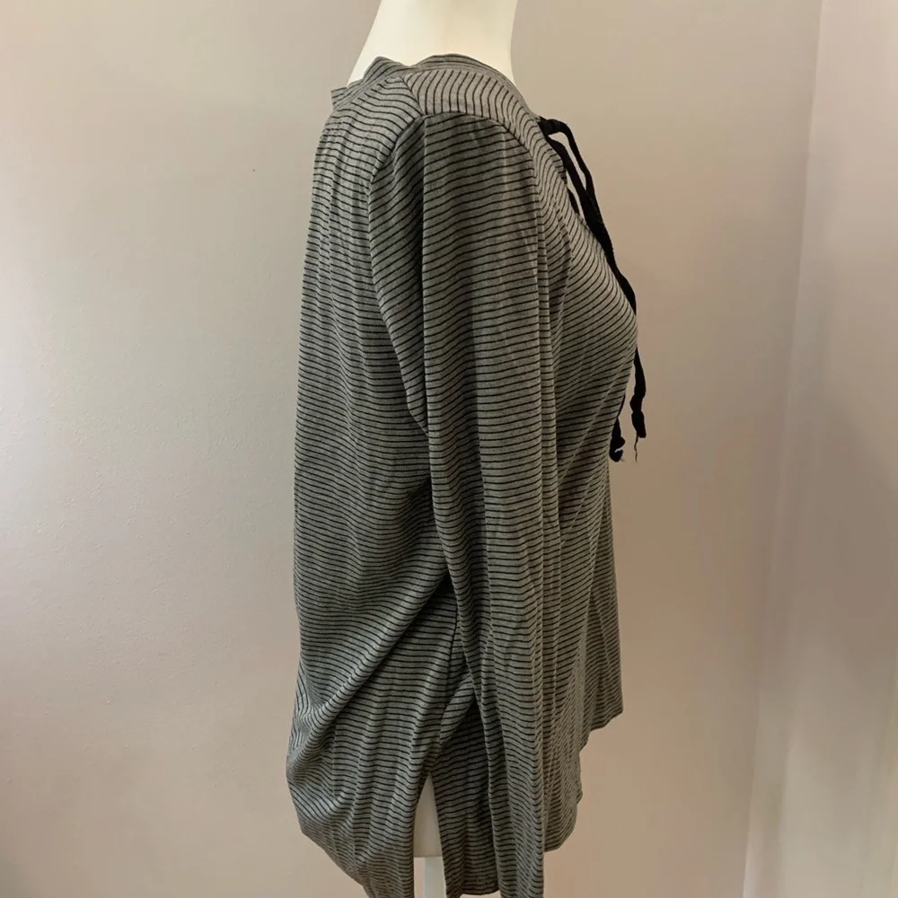 Angels Forever young gray striped tee, size M - Picture 3 of 5